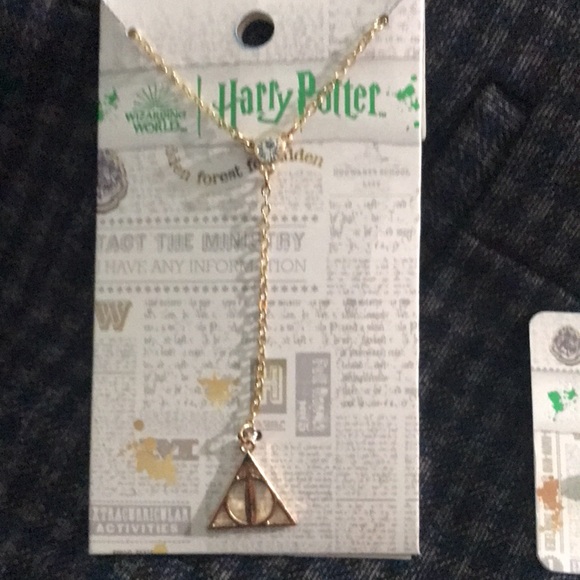 Harry Potter Hidden Forest Necklace and Earrings Set NWT - Picture 5 of 12